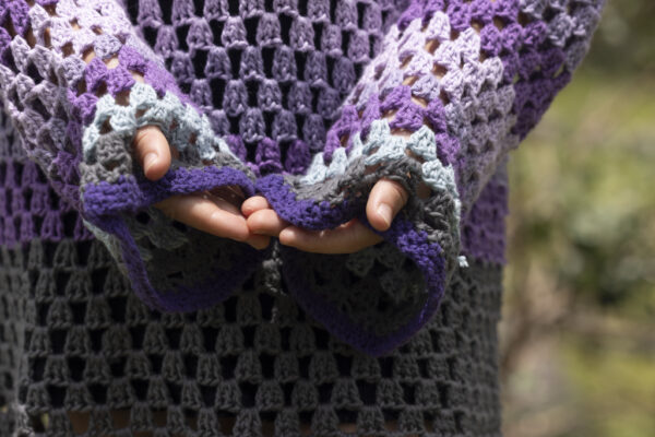 LS44 - Purple/Grey Cotton Crocheted Top (Size M/14) - Image 6
