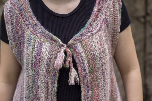 KH464 vest handspun knitted Size m/l - Image 7